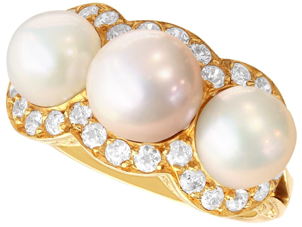 Cultured Pearl and 0.60Ct Diamond 18k Yellow Gold Cluster Ring Circa 1935