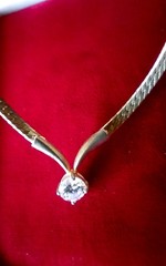 Vintage MIXED JEWELRY LOT PENDANT,BRACELETS,NECKLACES,PINS