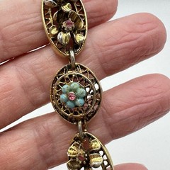 Vintage ART Arthur Pepper Gold Tone Bracelet Filigree Rhinestones Flowers Signed