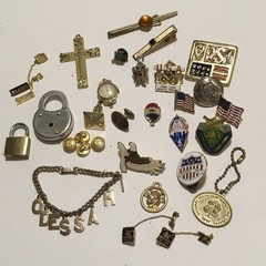 Lot of Vintages Pins Tie Lip Elgin Watch for repair locks cuff Links Flags USA