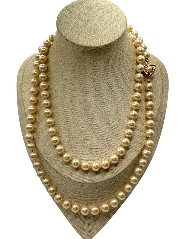 Vintage Liz Claiborne Glass Faux Pearls Necklace 8mm Individually Knotted 36”