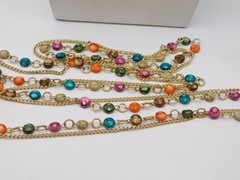 A889-VINTAGE NECKLACE~COLORFUL BEADS/GOLD TONE~46″ LONG~NO CLASP~PRETTY!