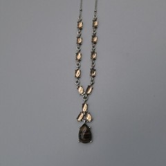 Vintage Brown Cabochon Rhinestone Necklace Y Tear Drop Pendant Nancy & Rise 17″