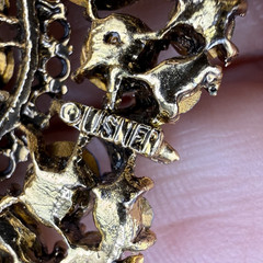 Vintage Lisner Brooch Clip On Earrings Set Gold Tone Blue READ