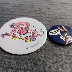 90s Vintage Looney Tunes Bunny Pinback Button Pins 1995 Babs & Bugs Cartoon