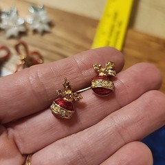 Vtg Jewelry Christmas Holiday Earrings Hollycraft Brooch Variety Bundle Of 8