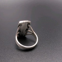 Vintage Signed T 105 Sterling Silver White Buffalo Ring Size 10 Split Shank