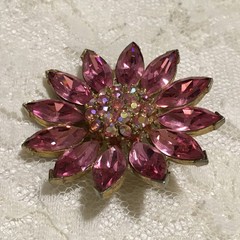 Vintage Pot Metal Brooch Gold Tone Pink Rhinestone Spring Jewelry