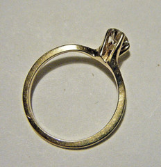 Pretty Setting Estate 0.36 CT 4.5mm Diamond 14K Yellow Gold Small sz 4.5 Ring
