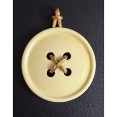 Vintage TRIFARI Pendant Button Gold Tone Cream Oversized Sewing
