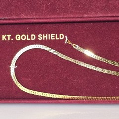 ESTATE Vintage Ferarri 18KT Gold Shield Chain & Bracelet Set in Original Box