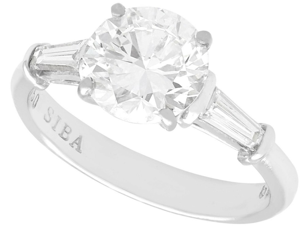 Vintage 1.94 ct Diamond and 18 ct White Gold Solitaire Ring