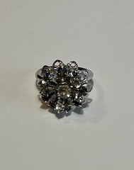 Vintage Sarah Coventry Ring Tiered Flower Clear & Dark Grey Rhinestones Silver
