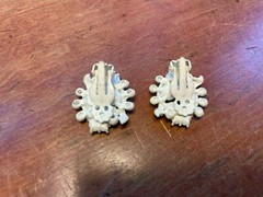 Weiss cream enamel w/ pink, lavender, yellow Rhinestone Clip On Earrings