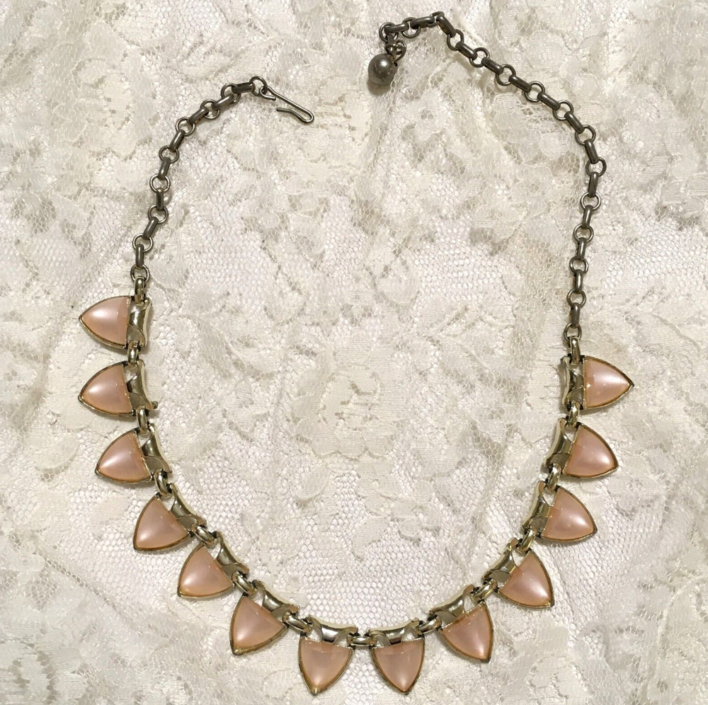Vintage Pink Moon Glow Necklace Thermoset Silver Tone Retro Statement Chain