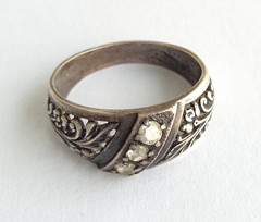 Vintage Ring White stones Sterling Silver 925 test Women Jewelry size 9.5
