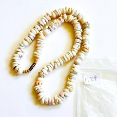 VTG Hawaiian Puka Shell Surfer Necklace large Beads authentic 18″ 10mm Hawaii