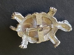 Vintage Petoskey Stone Silvertone Turtle Tortoise Brooch Pin Fossilized Coral