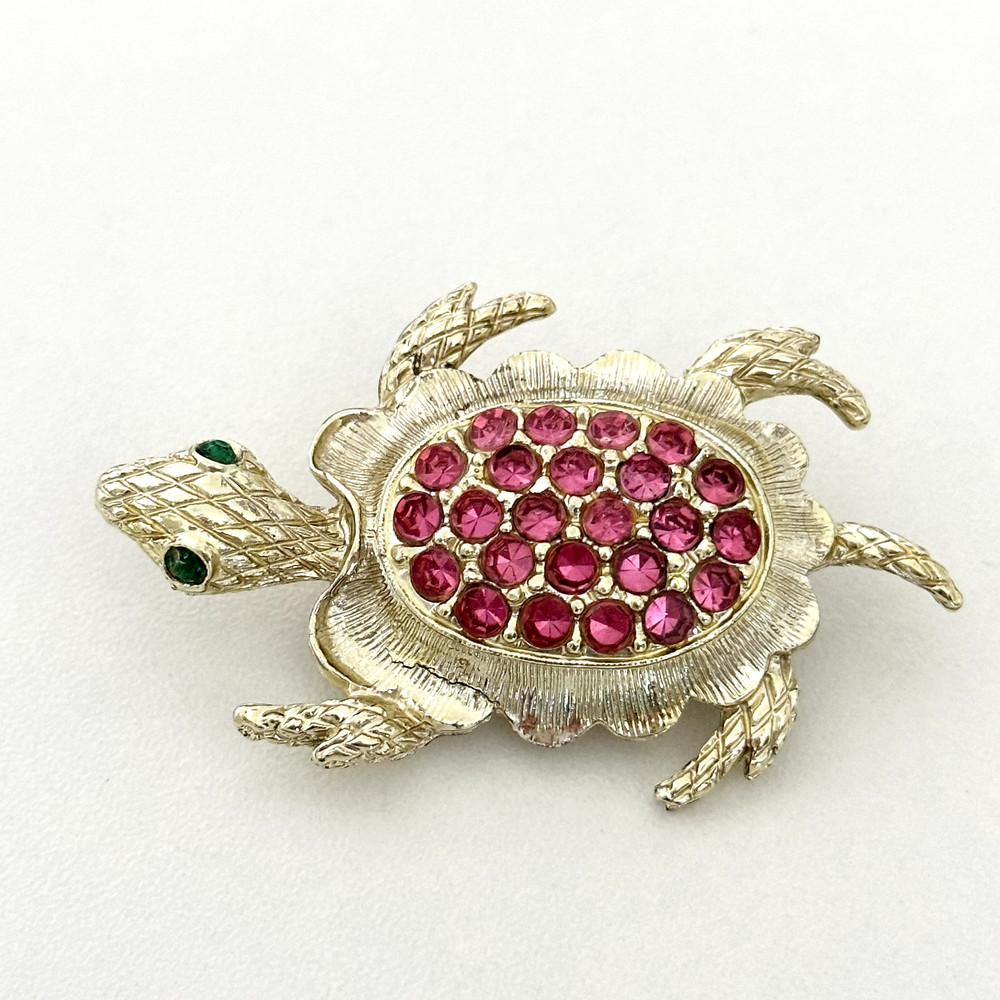 Vintage Pink Rhinestone Green Eyed Turtle Animal Gold Tone Brooch Pin