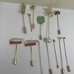 Lot of 13 Vintage Lot Pins Jewelry Novelty Assorted Colors Shapes Materials