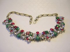 1988 The Ultimate Bold CHRISTMAS / Holiday / Party RHINESTONE Necklace RED GREEN