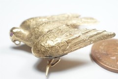 ANTIQUE ENGLISH 15K GOLD RUBY DOVE LOCKET BROOCH c1860