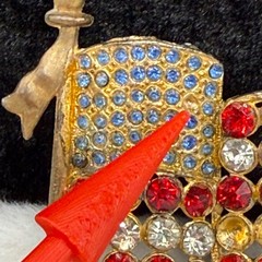 Vintage American Flag Rhinestone Brooch Gold Tone READ