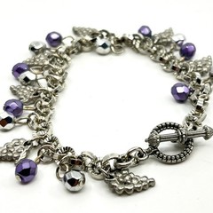 Vintage Silver Tone Purple Grape Cluster Charm Bracelet Toggle Boho Y2K 7.25″