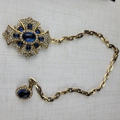 Maltese Cross Blue Cabochon Rhinestone Regal Mogul Double Brooch with Chain RARE
