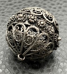 Vintage Large Sterling Silver Filigree Ball Sphere Orb Pendant Ornament 1.25”