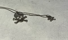 Vintage Y2K Gothic Skull & Crossbones Dangle Ball Chain Necklace