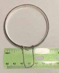 Vintage 925 Sterling Silver Hinged Bangle Bracelet 2.25″ Diameter, 8.1 grams