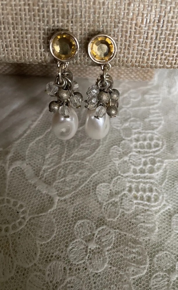 Vintage Gold Tone Clip On Earrings Jewelry JMS-56