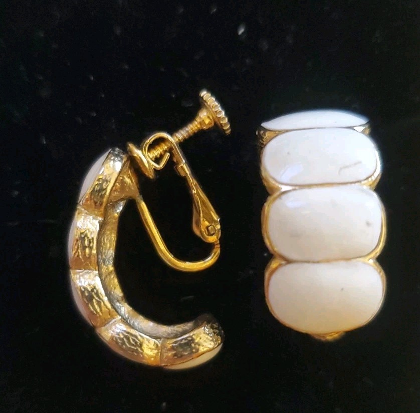 Signed VENDOME Gold and White Enamel Clip On Adjustable Earrings Vintage 1970s