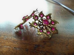 vintage post earrings pink stone unknown siam goldtone apen back artisan carved