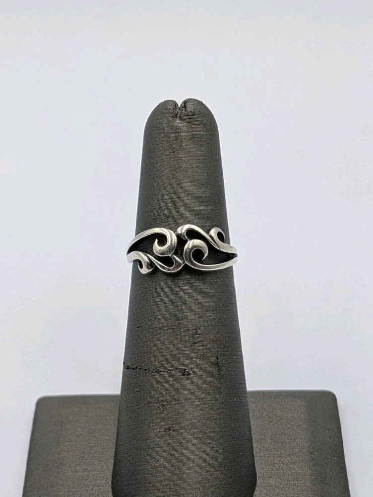 Wheeler Mfg Co. Vintage Sterling Silver Swirl Water Waves Split Shank 925 Ring