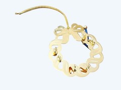 Vtg 1990s Avon Gold-Tone 3 Inch Metal Wreath 3 Pair Pierced Earrings Ornament