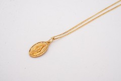 Vintage Gold Filled Mother Mary Religious Medal Necklace 17.75″