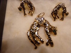 Vintage Jackie Collins Gold Tone Panther Jaguar Pendant & Earrings Set Jewelry