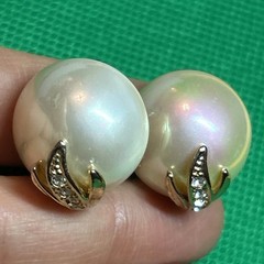 Vintage Carucci Earrings Gold Tone Rhinestone Faux Pearl Pierced 3/4” Beautiful