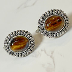 Vintage Avon Oval Silver Tone Setting & Tiger’s Eye Cabochons Clip on Earrings