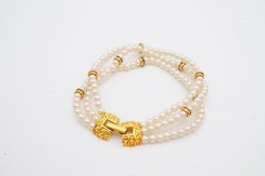 Vintage Bracelet Gold Tone Faux Pearl Rhinestone 7.25″
