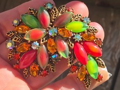ARTHUR PEPPER MULTICOLOR CABACHON RHINESTONE STATEMENT BROOCH EARRINGS SET