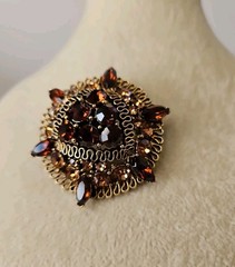 Vtg. Lisner Brooch Pin Brown Rhinestone Gold Tone Squiggle Domed Raised Signed