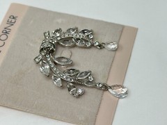 VTG Casual Corner Signed Silvertone Clear Crystal Rhinestone Brooch Pin