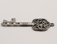 Skeleton Key Bottle Opener Pendant Necessary &Fashionable Tool Silver Tone