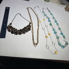 4pcs VTG Costume Jewelry Necklaces Lot #16 1970’s & 1980’s