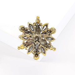 Vintage Austrian Crystal Rhinestone Flower Shape Brooch Pin Crystal Jewelry Pin