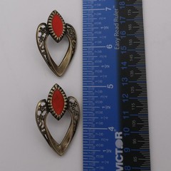 Vintage Val Red Drop Almond Shaped Earings Filigree Pierced Post Back
