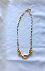 Vtg Monet 17” Ivory Cream Enamel Necklace Choker Collar Gold Tone Link N110